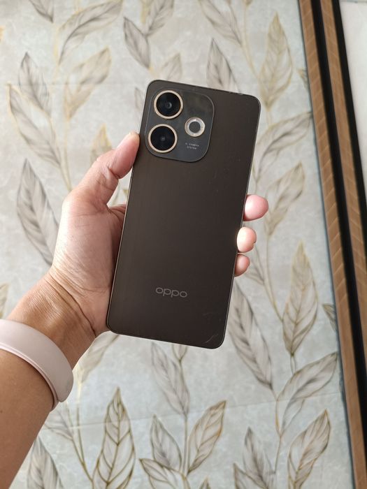 Продается телефон