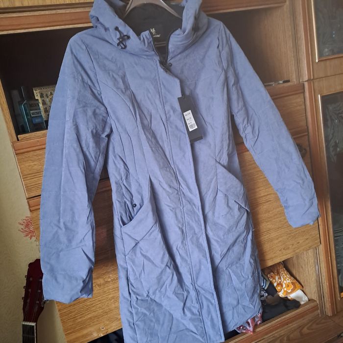 Куртки осенние ,весение