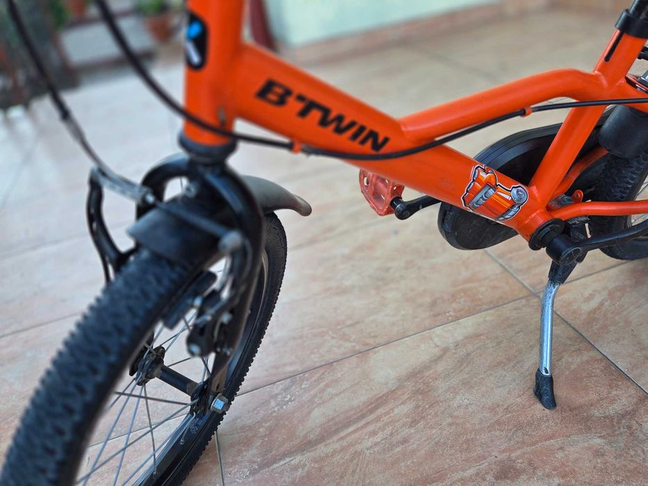 Bicicleta copii, B Twin, cumparata de la Decathlon.