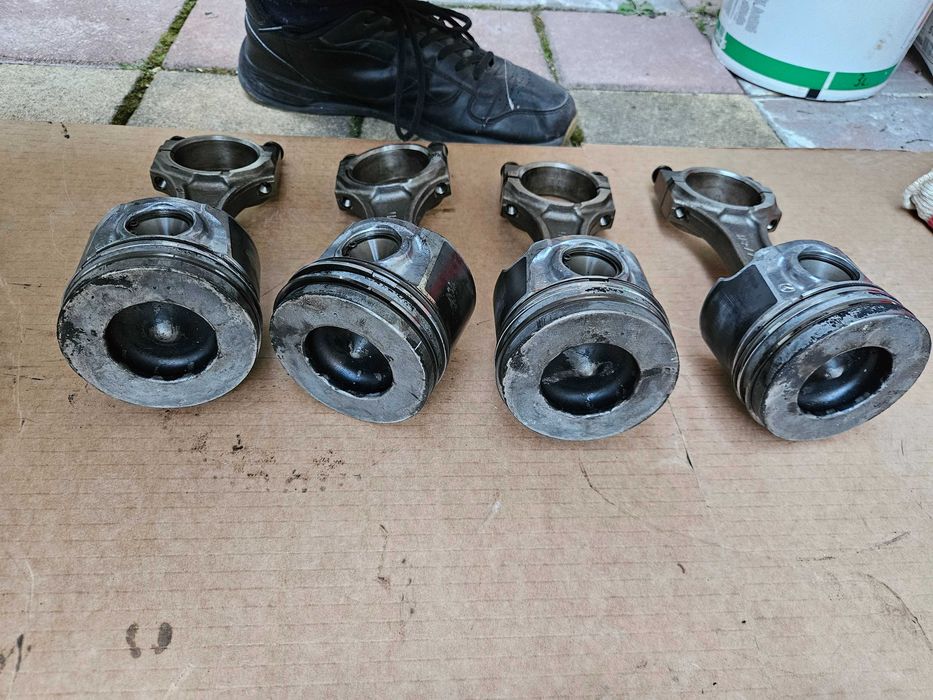 3 бр бутала и биели за Mazda CX7 - 2,2 D - R2AA