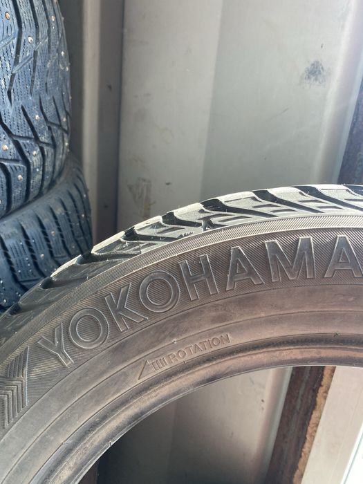 Продам комплект резины R18