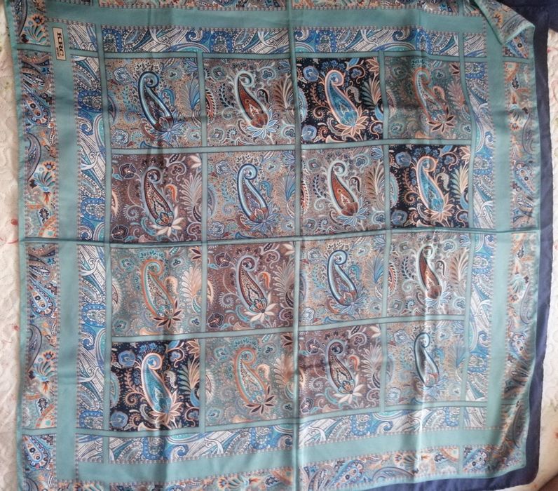 Женский платок хиджаб