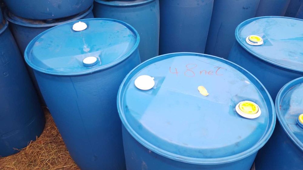 Butoaie de plastic gros cu doua busoane