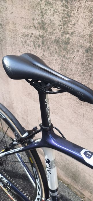 Продам карбоновый шоссейник Trek Madone