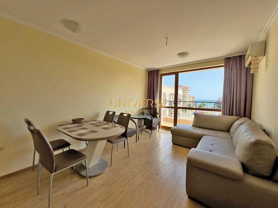 Продава се Двустаен апартамент в к.к. Елените - 65 кв.м за 900 €/кв.м - Снимка #1