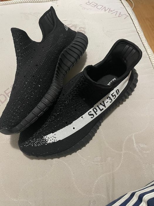 Adidași Adidas Yeezy SPLY 350 marime 44-45