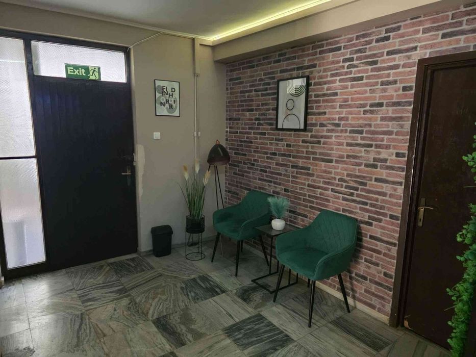 Vand casa in centru