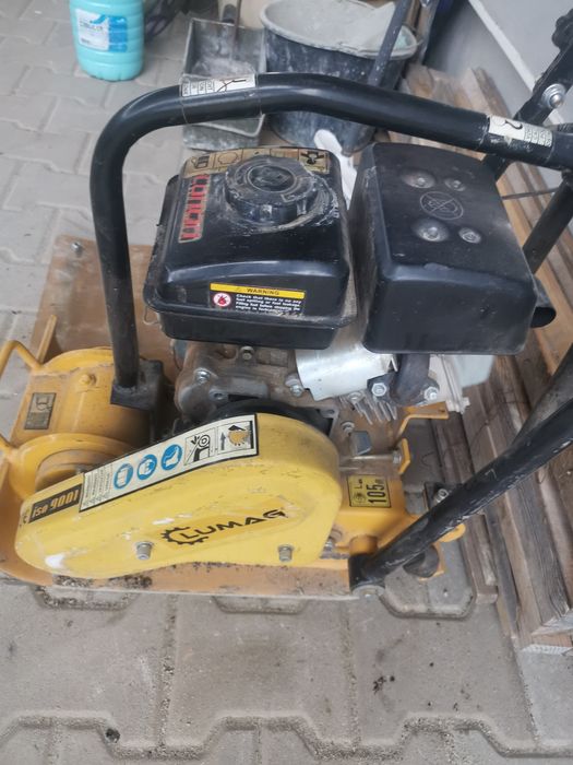 Se vinde placă compactoare 60kg