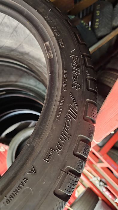 1x225 40 18 m+s michelin