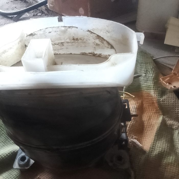 Холодельник моторы сатылады. Продаёться.