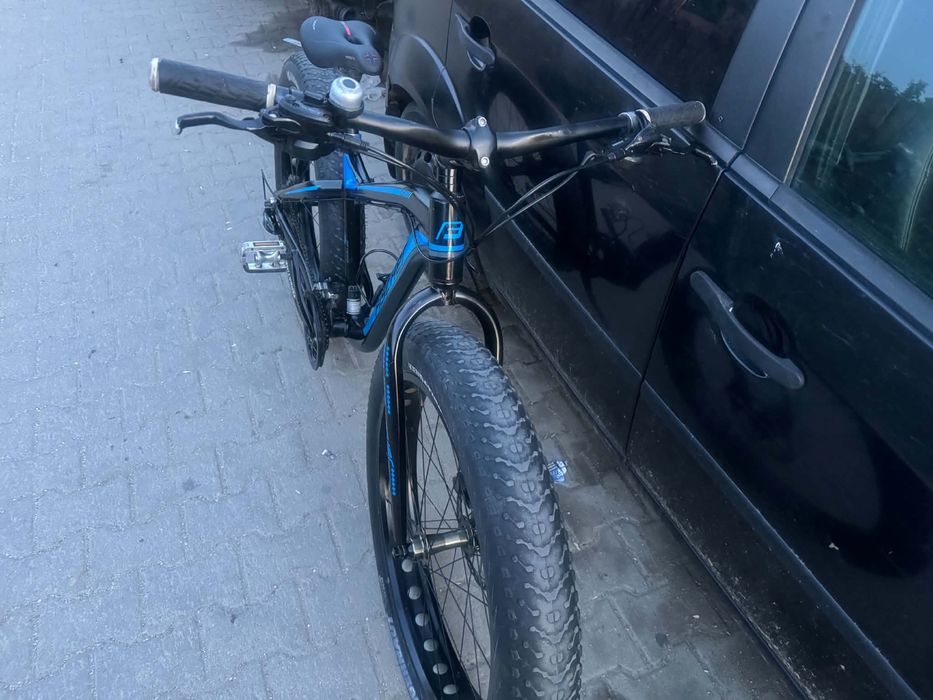 Vand bicicleta !