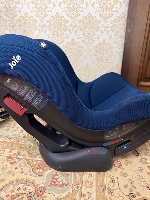 Автокресло детское joie