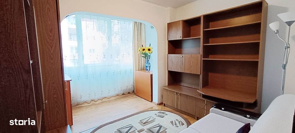 Apartament cu 4 camere in Tractoru-Independentei