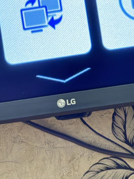 Телевизор LG 65 диагональ