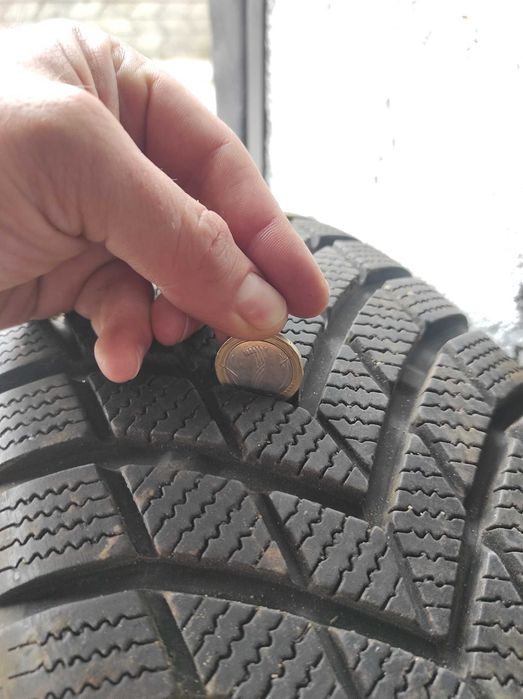 2бр. Зимни гуми  infinity 196/65/15 +1 резервна