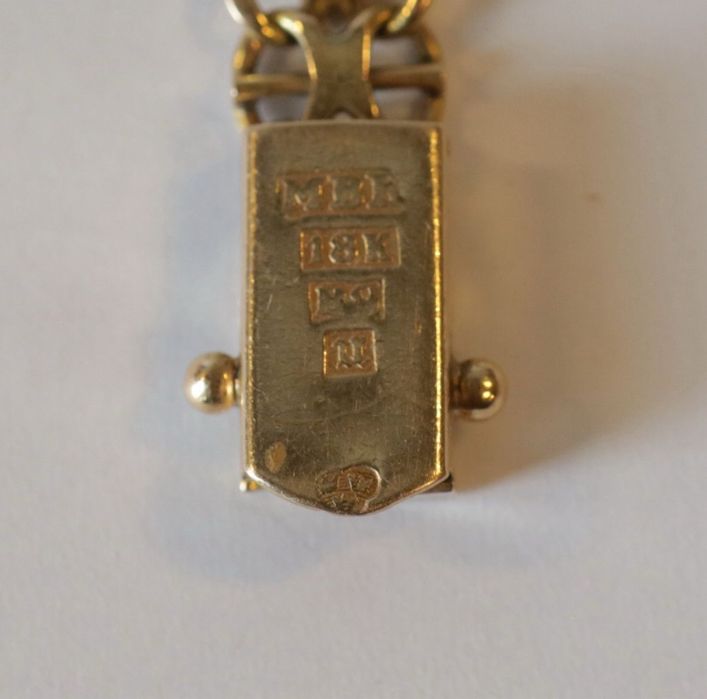 Часовник Tissot Saphir