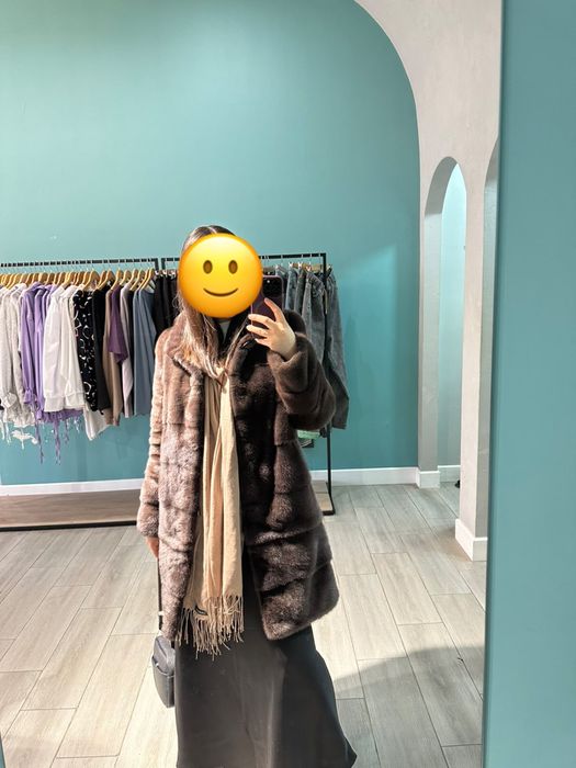 Продам норковую шубу