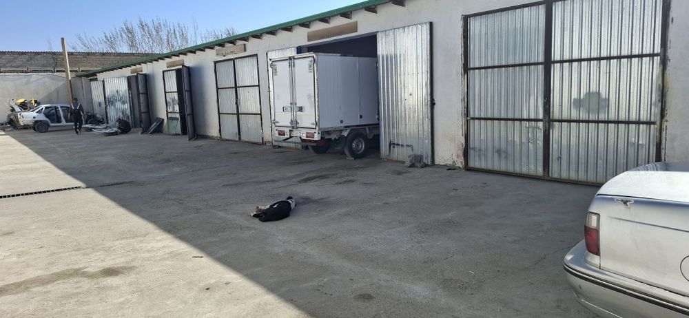 Avtoservis binosi sotiladi.