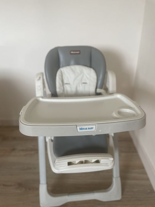 Детский кресло для кормления