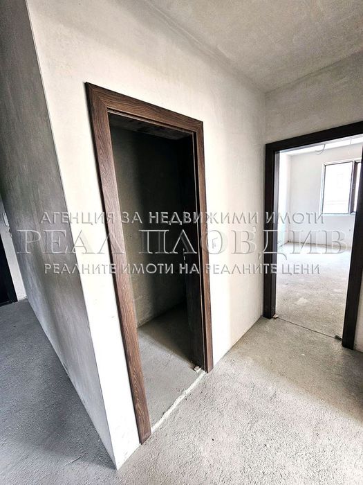 Продава се Тристаен апартамент в Пловдив, Център - 107 кв.м за 2430 €/кв.м - Снимка #11