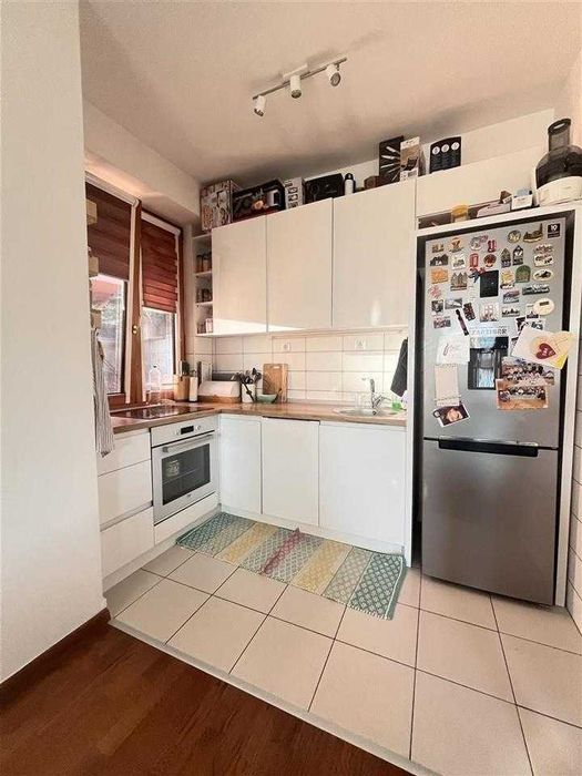 Дава се под наем Двустаен апартамент в Бургас, Възраждане - 68 кв.м за 204 € - Снимка #1