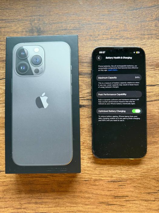 Iphone 13 Pro , 256GB, graphite, baterie 84%