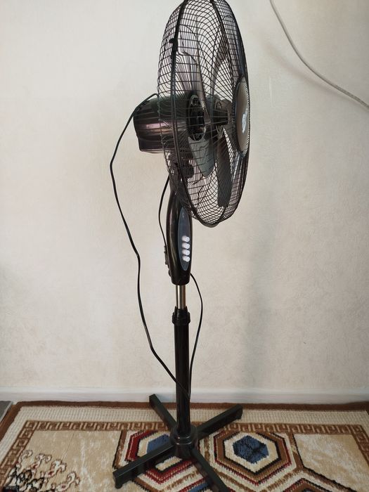 Продаю Вентилятор для кв или дома