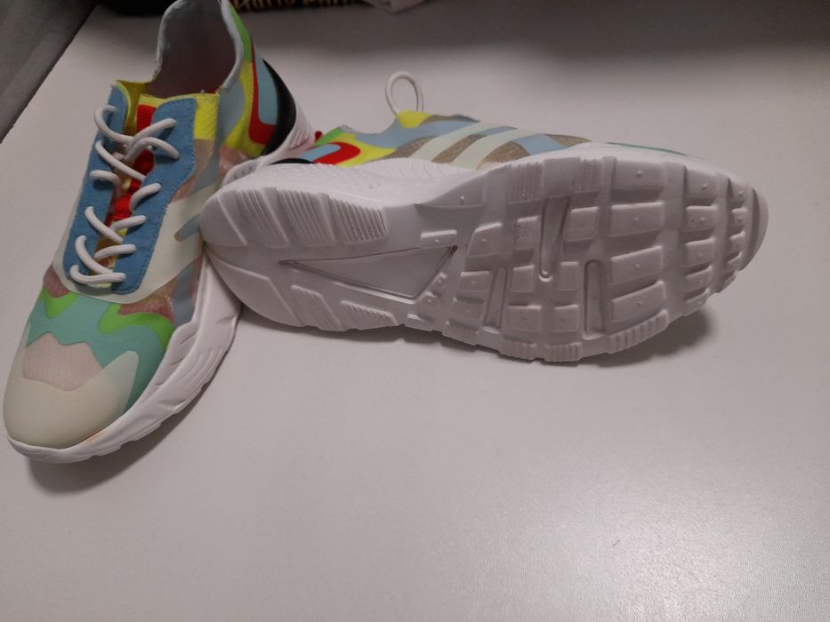 Adidasi Steve Madden nr 40