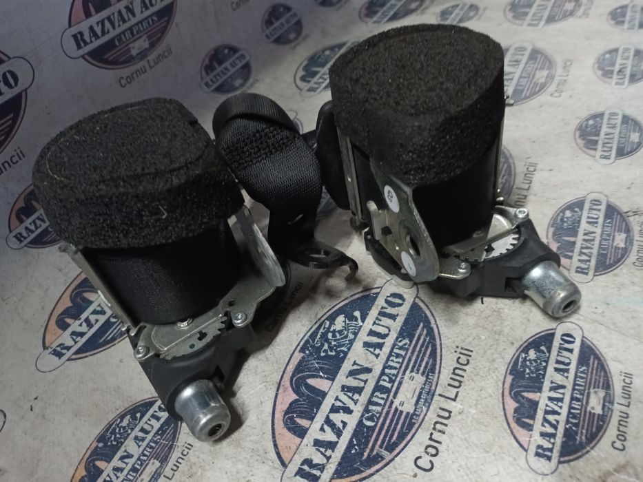 set centuri spate stanga-dreapta cu capsa  mercedes e-class w212 2012