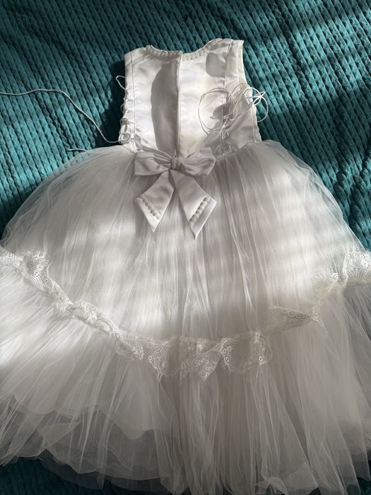 Продам платье детское пышное