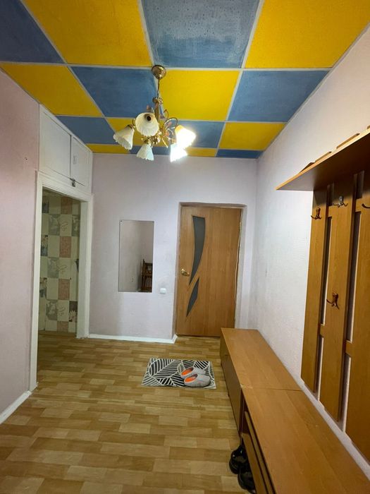 Квартира посуточно (двухкомнатная)