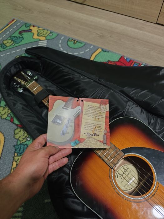 Fender CD-60  Акустична китара