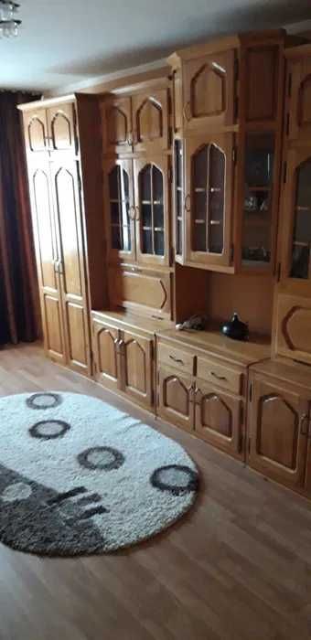 Vind apartament 3 camere ultracentral str Carsium