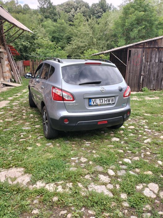 Vând Nissan Qashqai