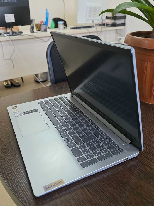 Nootebook  Lenovo