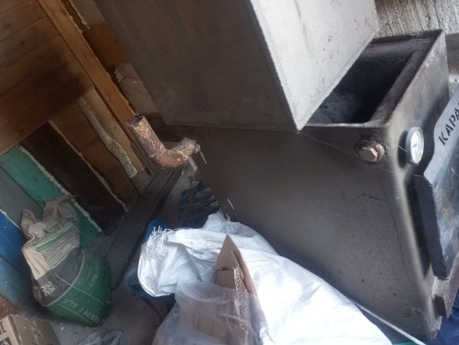 Продам котел отопления