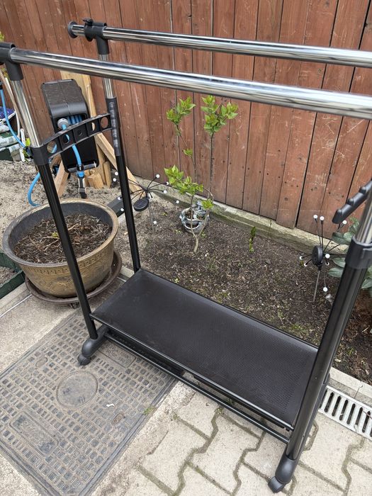 Patru suporturi pt umerase, duble, extensibile, cu cate 2 sertare