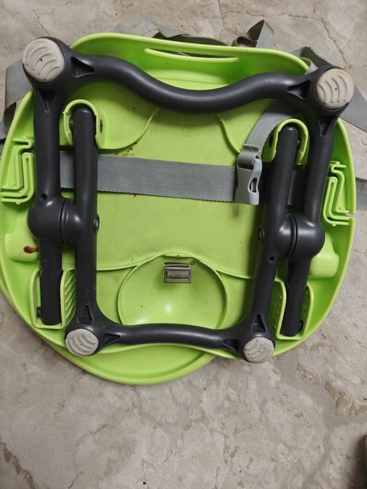 Scăunel copiii cu măsuță