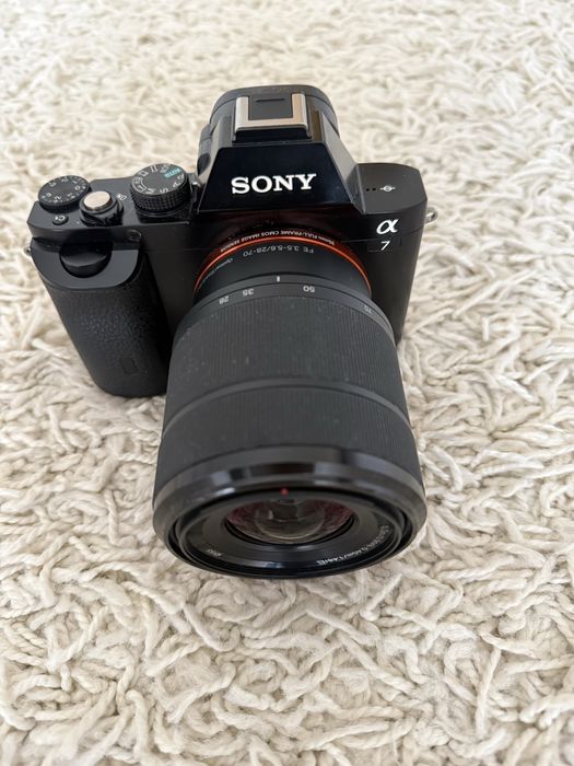 V Schimb Foto mirrorless Sony a7 cu obiectiv 28-70 mm full frame