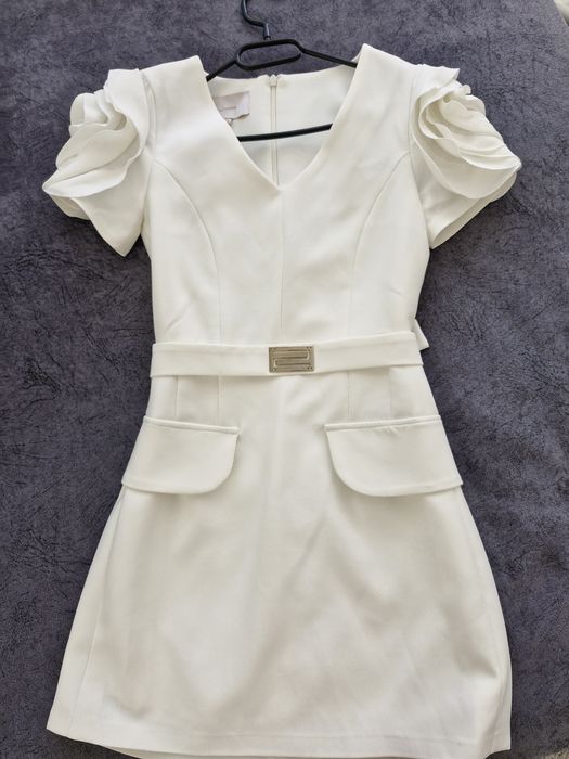 Елегантна рокля YUNONA