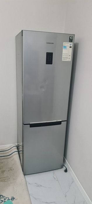 Холодильник самсунг
