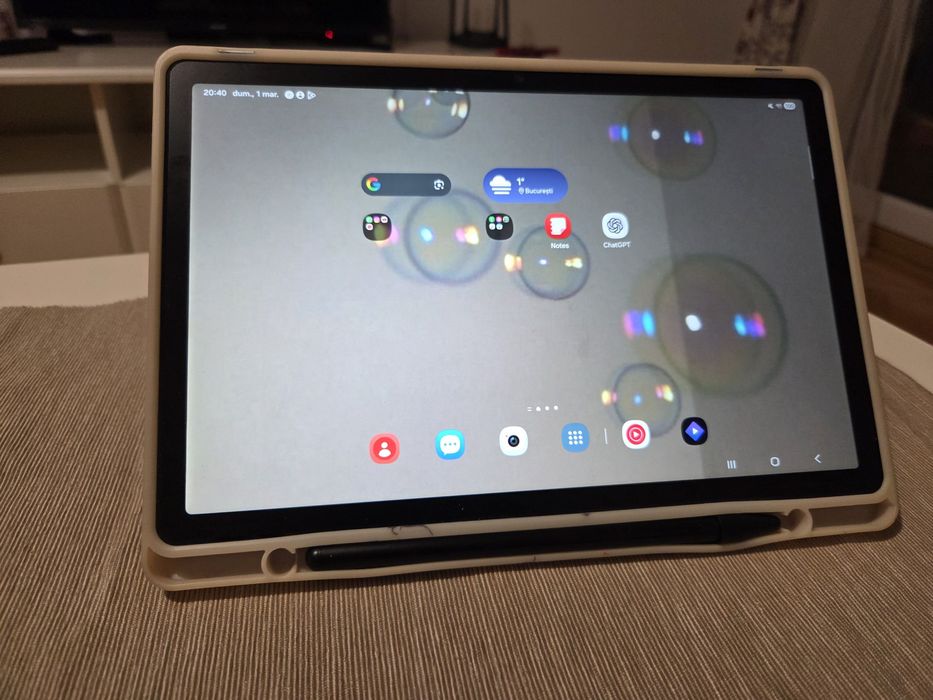 Table Samsung Galaxy A9+ 11 inci 4gb Ram 64gb Impecabila husa si pen