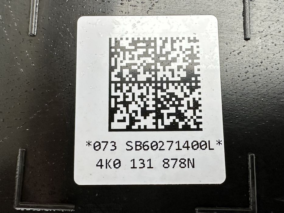 Rezervor adblue / Pompa Audi A6 C8 / A7 4K 2018-2024