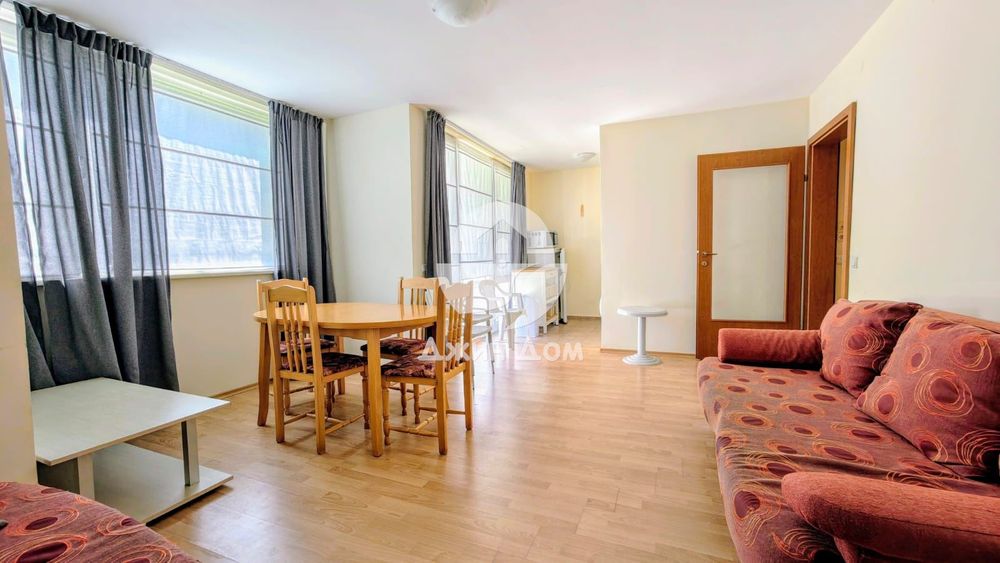 Продава се Двустаен апартамент в Свети Влас - 62 кв.м за 633 €/кв.м - Снимка #1