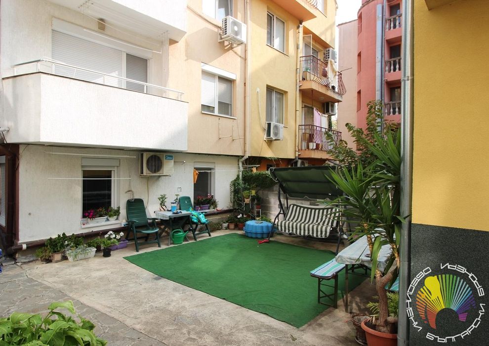 Дава се под наем Тристаен апартамент в Бургас, Лазур - 90 кв.м за 612 € - Снимка #14