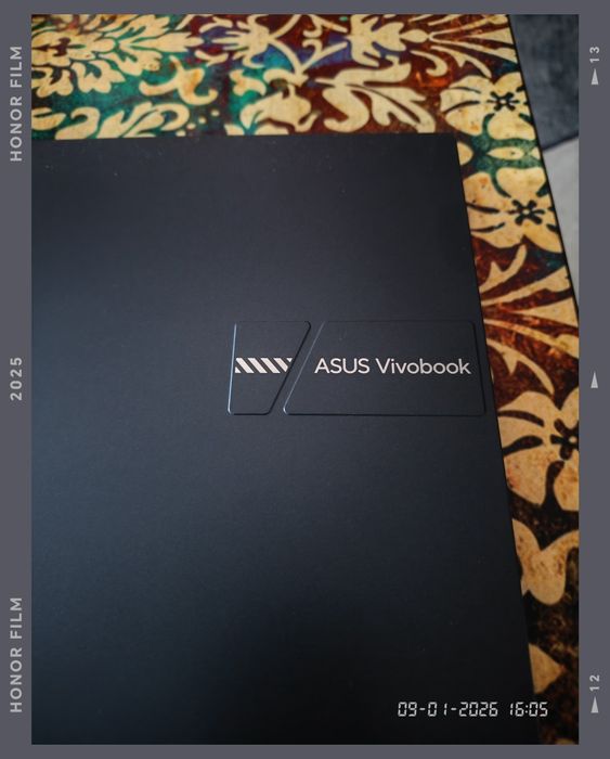 Vând Leptop Asus Nou