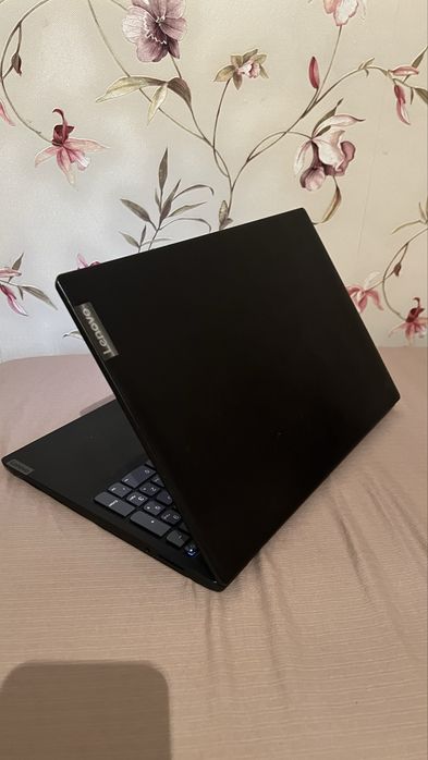 Продам ноутбук Lenovo