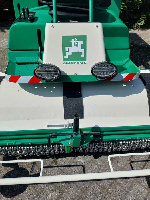 Самоходен шредер-косачка.