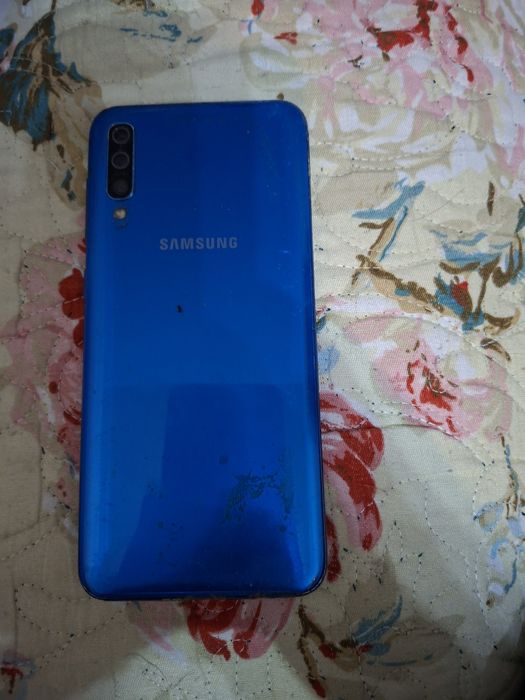 Продам Самсунг А 50