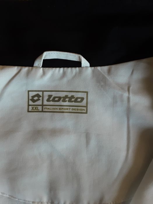 Set bărbătesc Lotto : tricou și jachetă